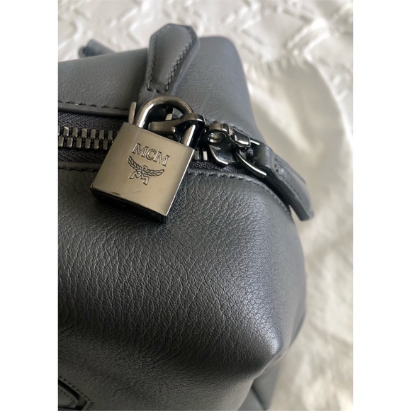 MCM - EUC, Unisex, Medium Boston Bag - Picture 5 of 16